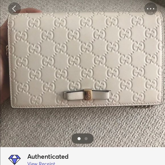 GUCCI Guccissima Bow Chain Wallet - Picture 2 of 2